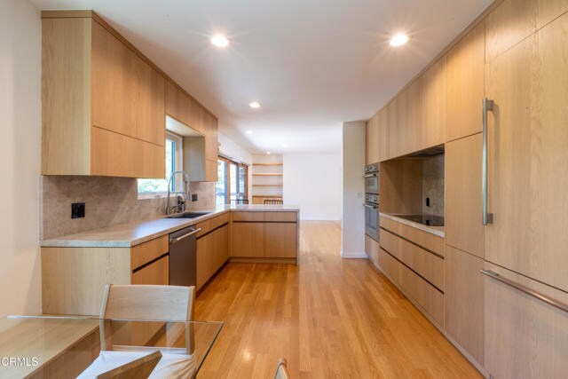 Building Photo - 1483 Arroyo View Dr