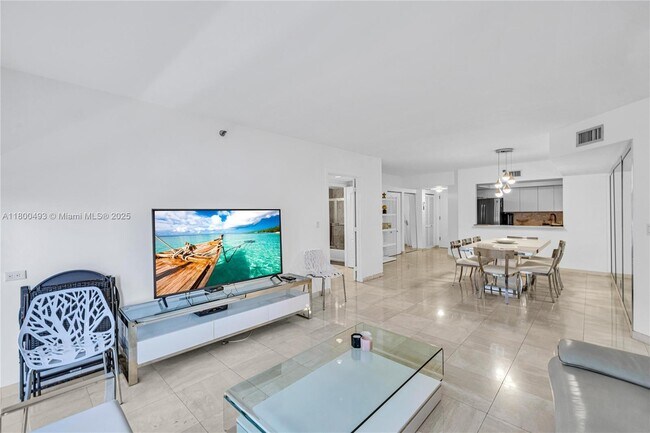 Building Photo - 9455 Collins Ave