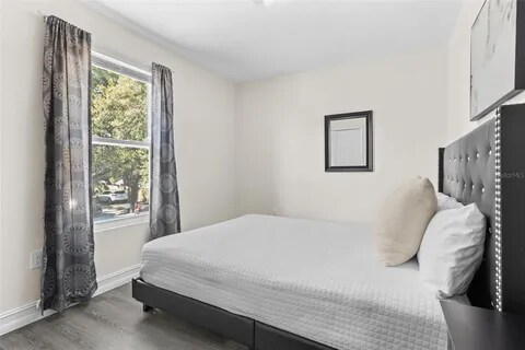 Building Photo - 8413 N Seminole Ave