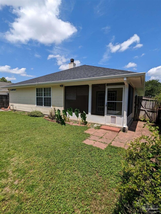 Building Photo - 1490 Newcastle Way