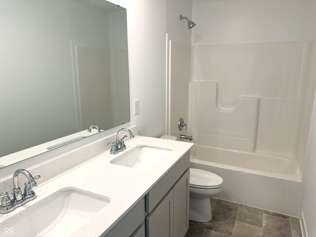 Building Photo - 769 Felix Dr