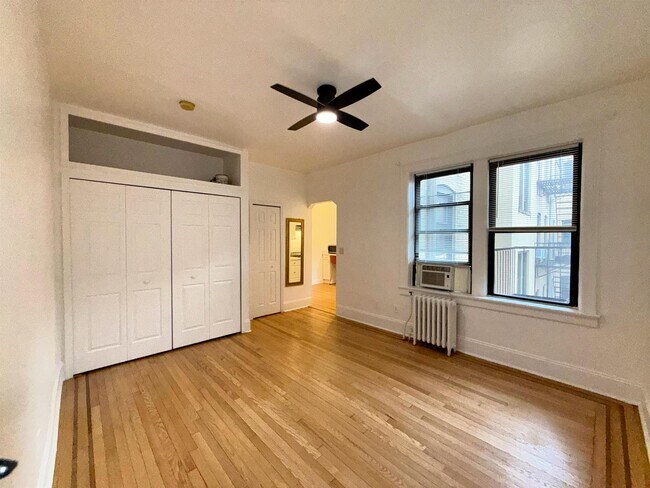 Building Photo - 36 Duncan Ave