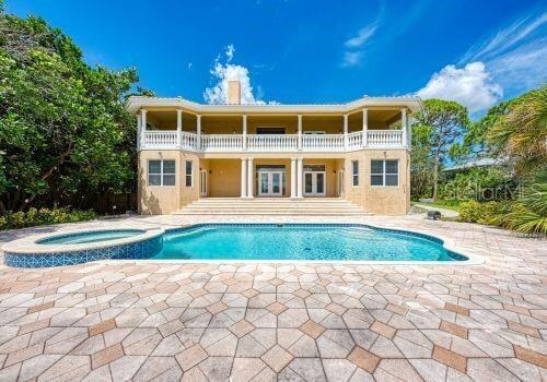 Building Photo - 1648 Bayshore Dr