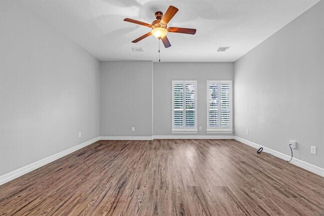 Building Photo - 13527 Brookbluff Ln