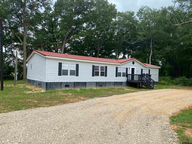 Building Photo - 22942 Shell Shore Dr