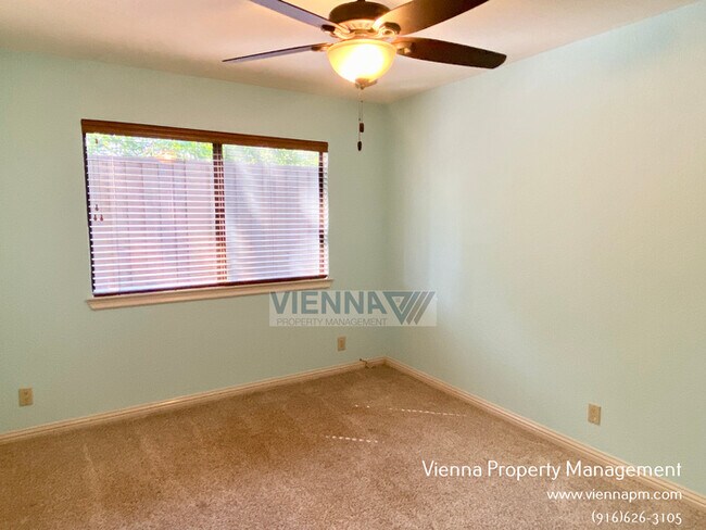 Building Photo - 3539 Buckskin Ct