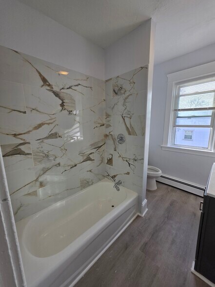 Building Photo - 267 New York Ave