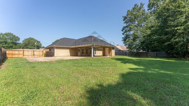 Building Photo - 251 Owens Rd