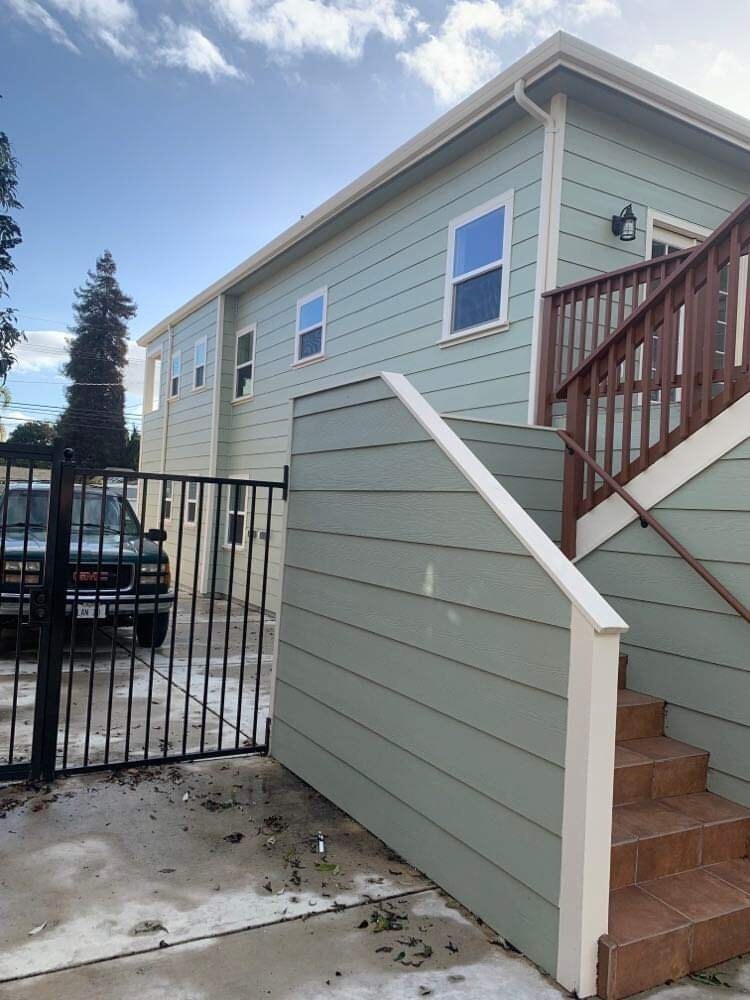 Building Photo - 1220 59th St