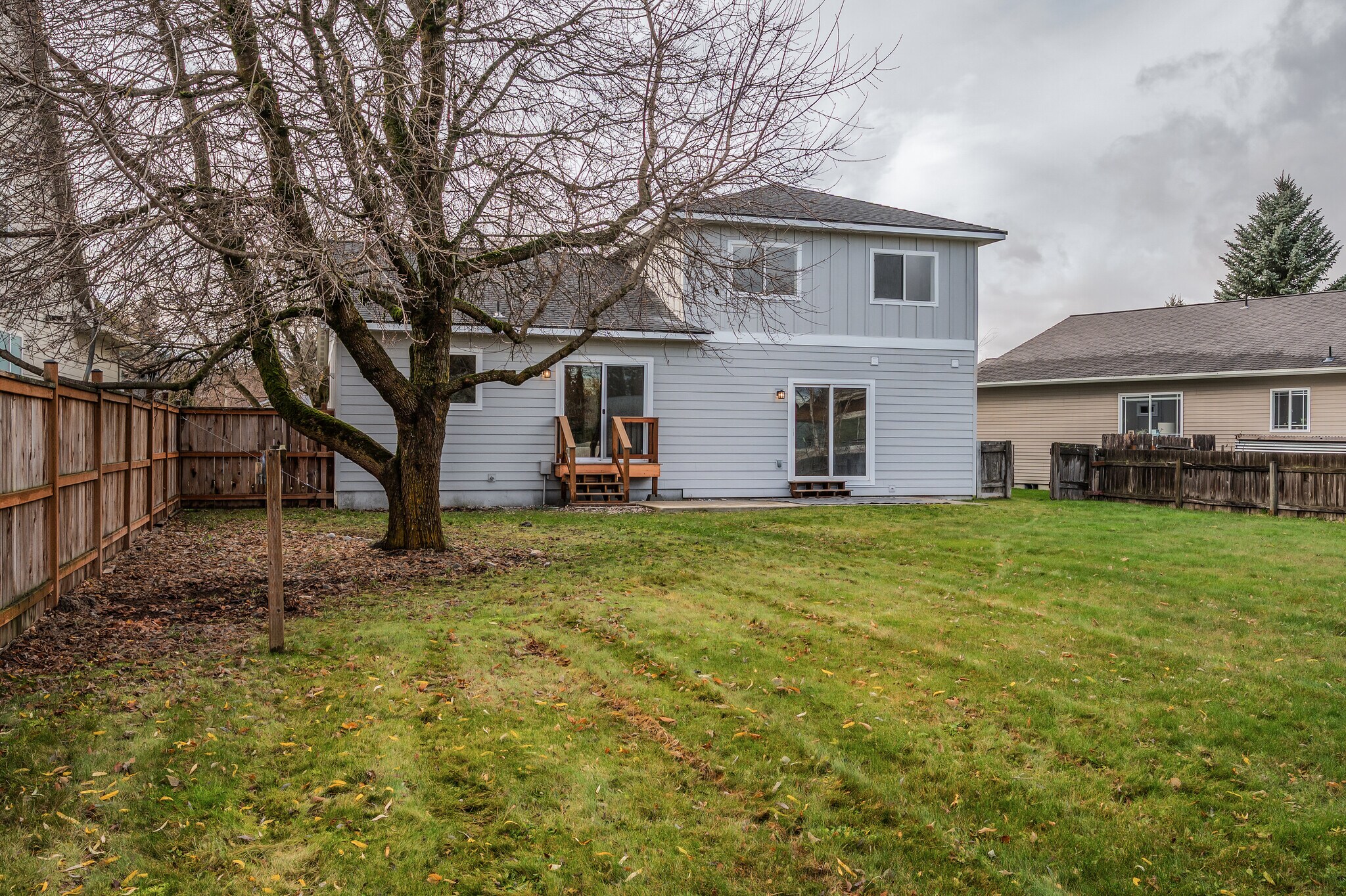 Building Photo - 1721 Northshore Dr