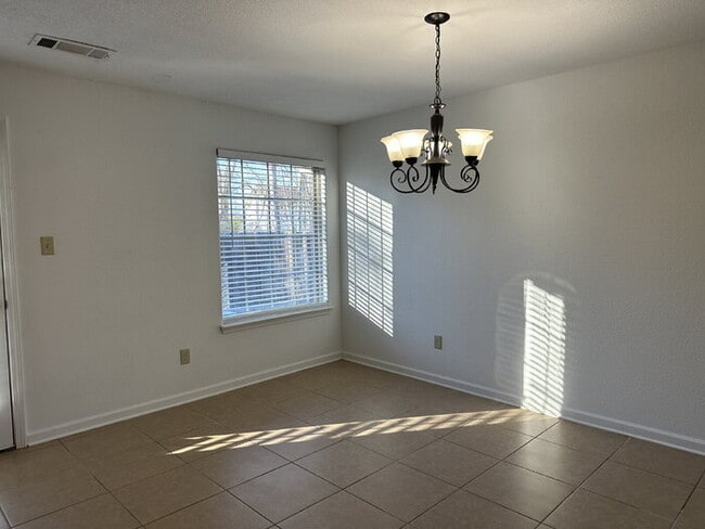 Building Photo - 321 Switchgrass Cove