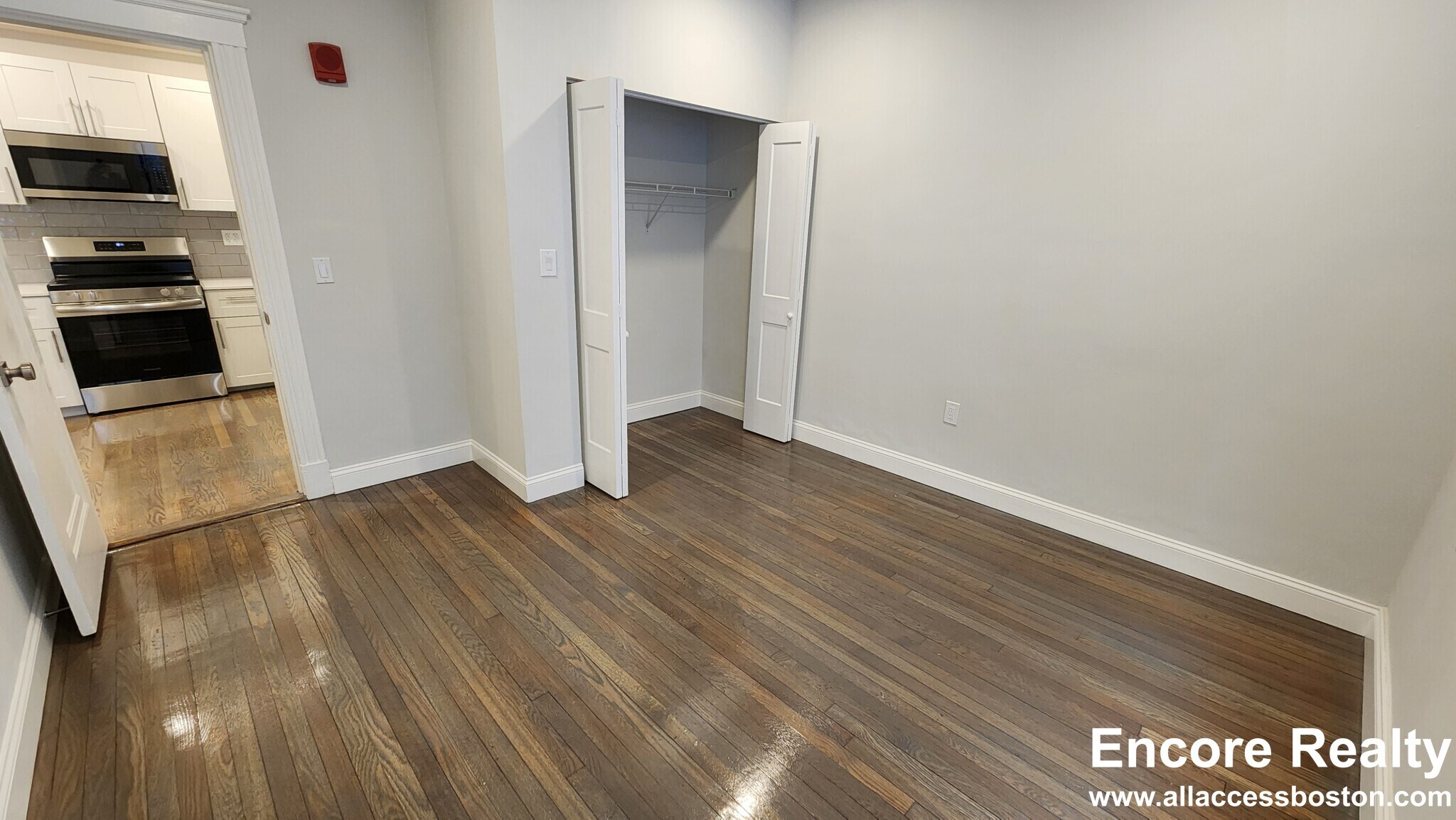 Building Photo - 11 Peterborough St