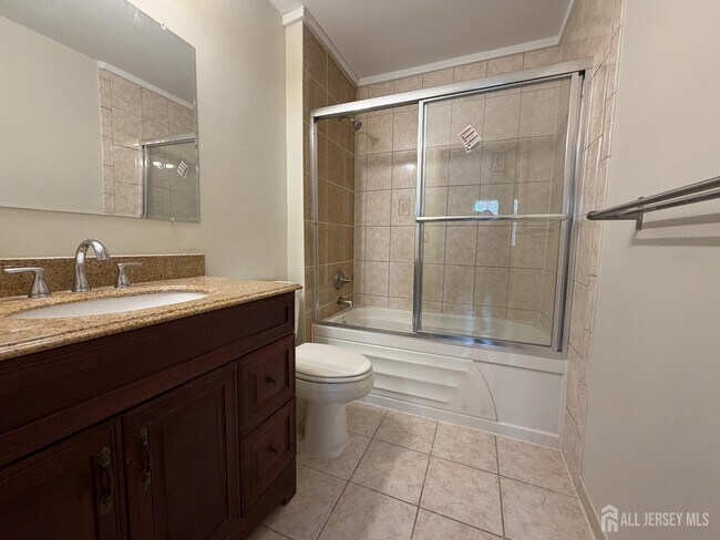 Building Photo - 9208 Tamarron Dr