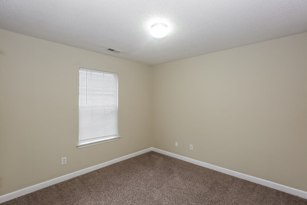Building Photo - 6207 Day Lilly Ln