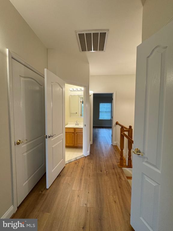 Building Photo - 4031 Quiet Creek Dr