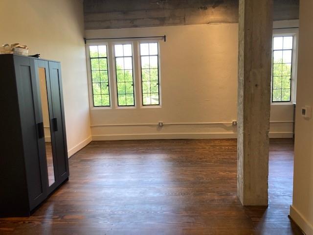 Building Photo - 4411 Dallas St