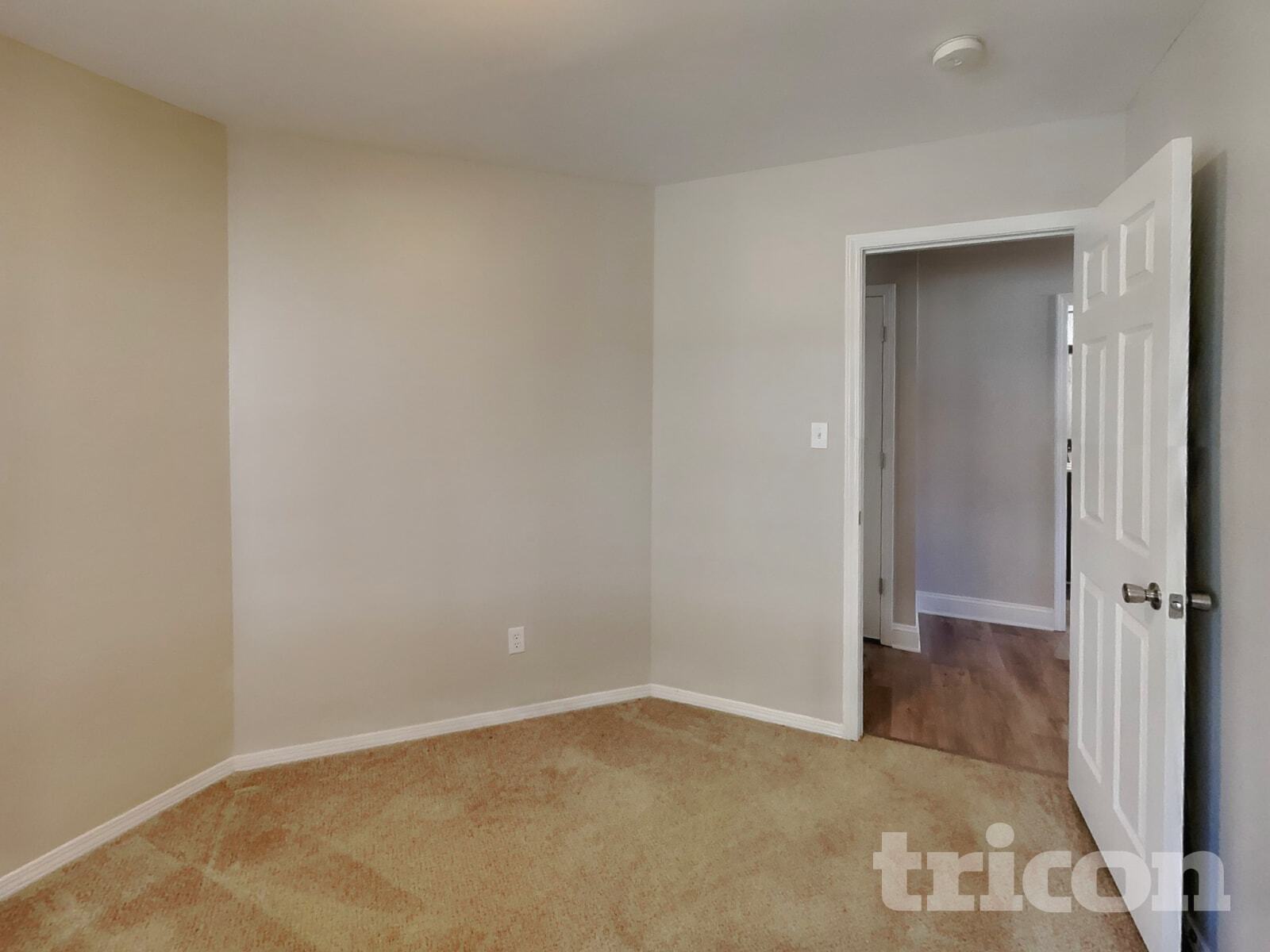 Building Photo - 3009 Softwind Dr