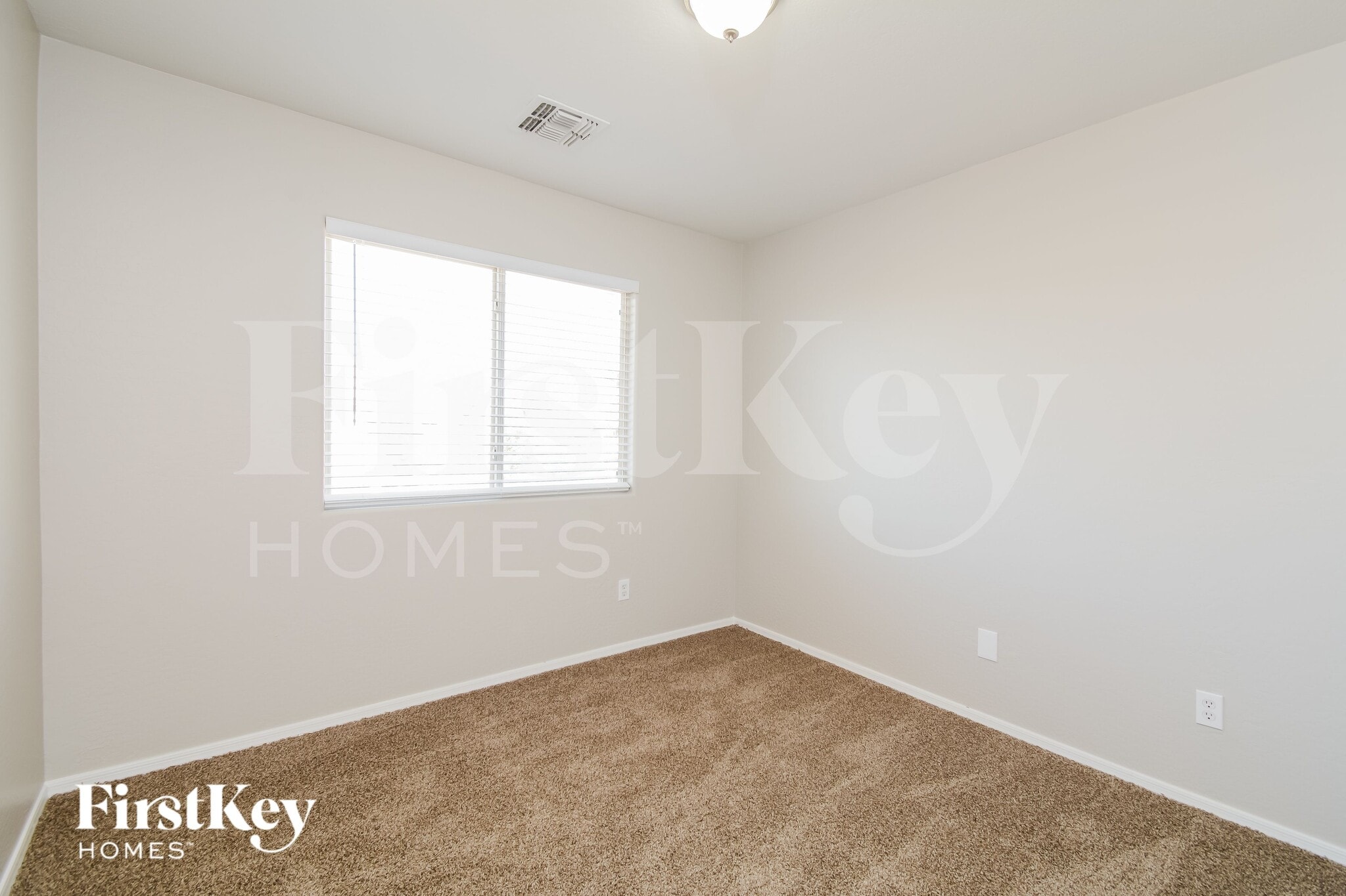 Building Photo - 11614 W Harrison St