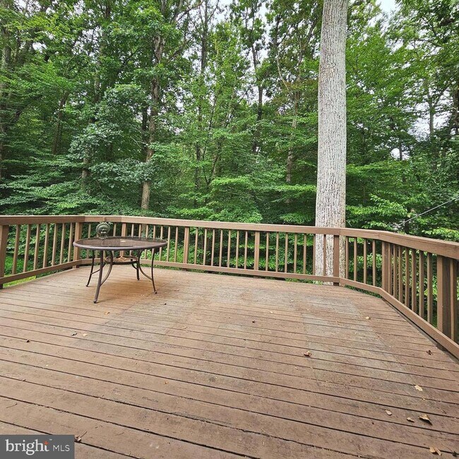 Building Photo - 6004 Station View Ct
