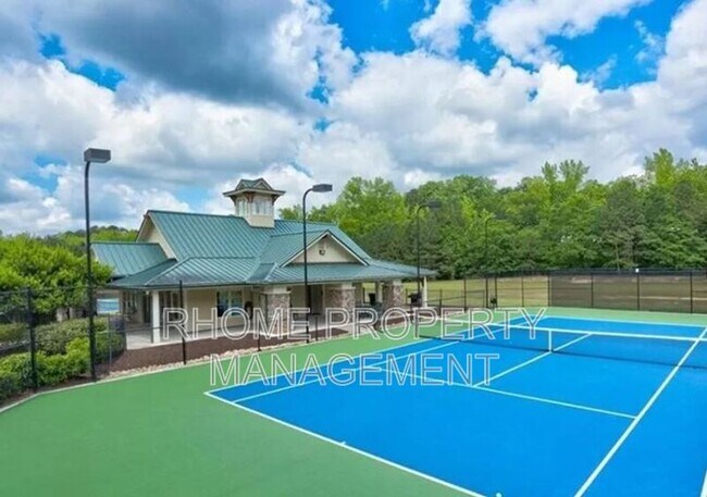 Building Photo - 9926 Stretford Rd