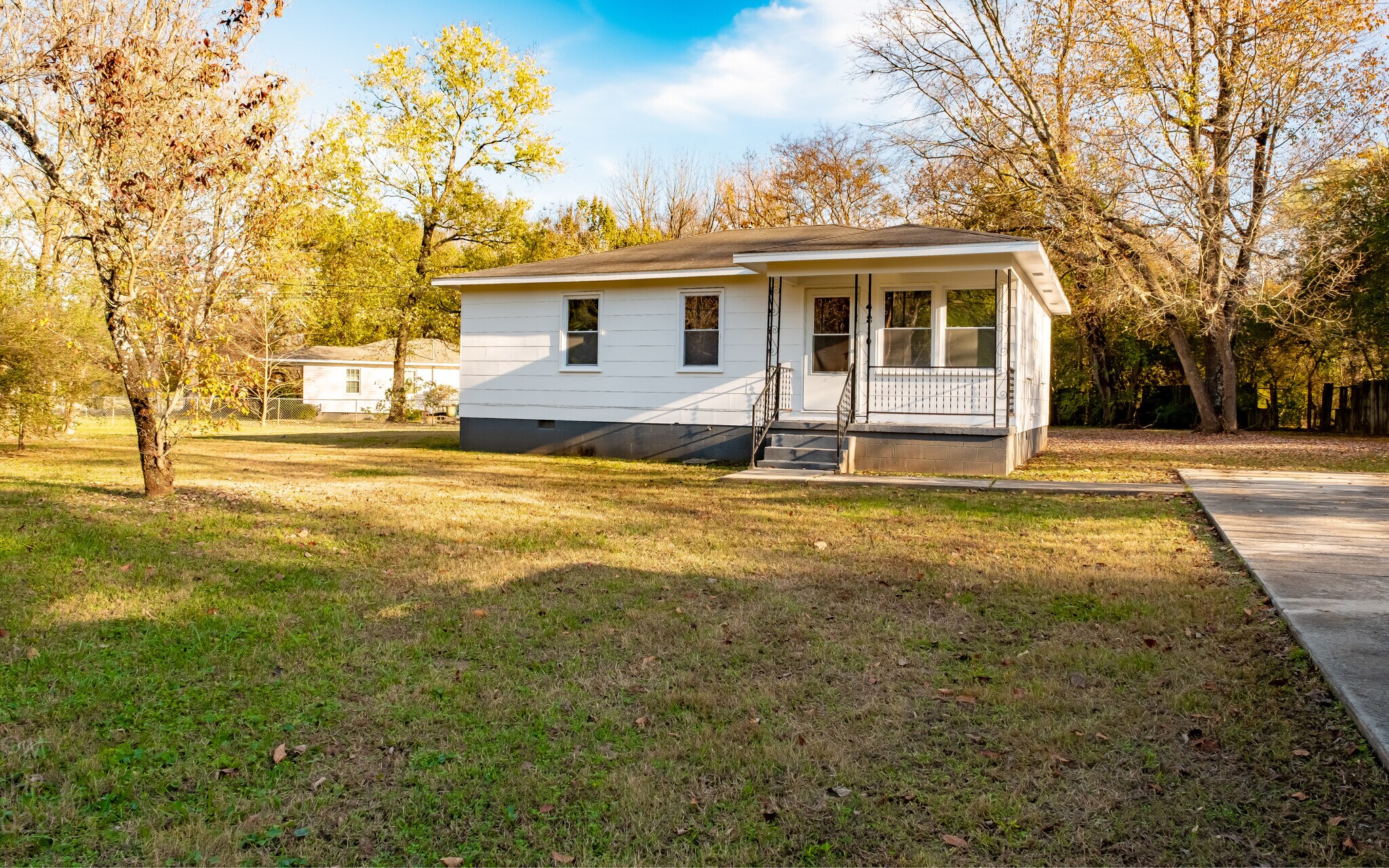 Building Photo - 4210 Irondale Dr NW