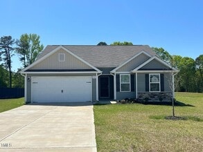 Building Photo - 882 Avery Pond Dr