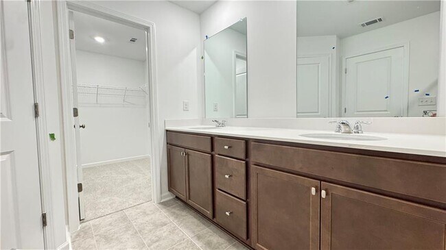 Building Photo - 3258 Durston Ct