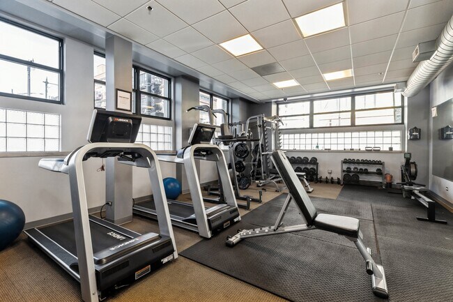 Building Photo - 1801 S Michigan Ave