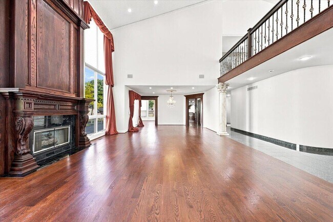 Building Photo - 6122 Trailwood Ln