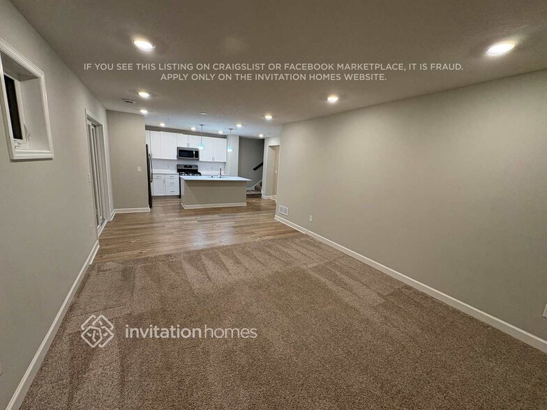 Building Photo - 10936 Zest St NE