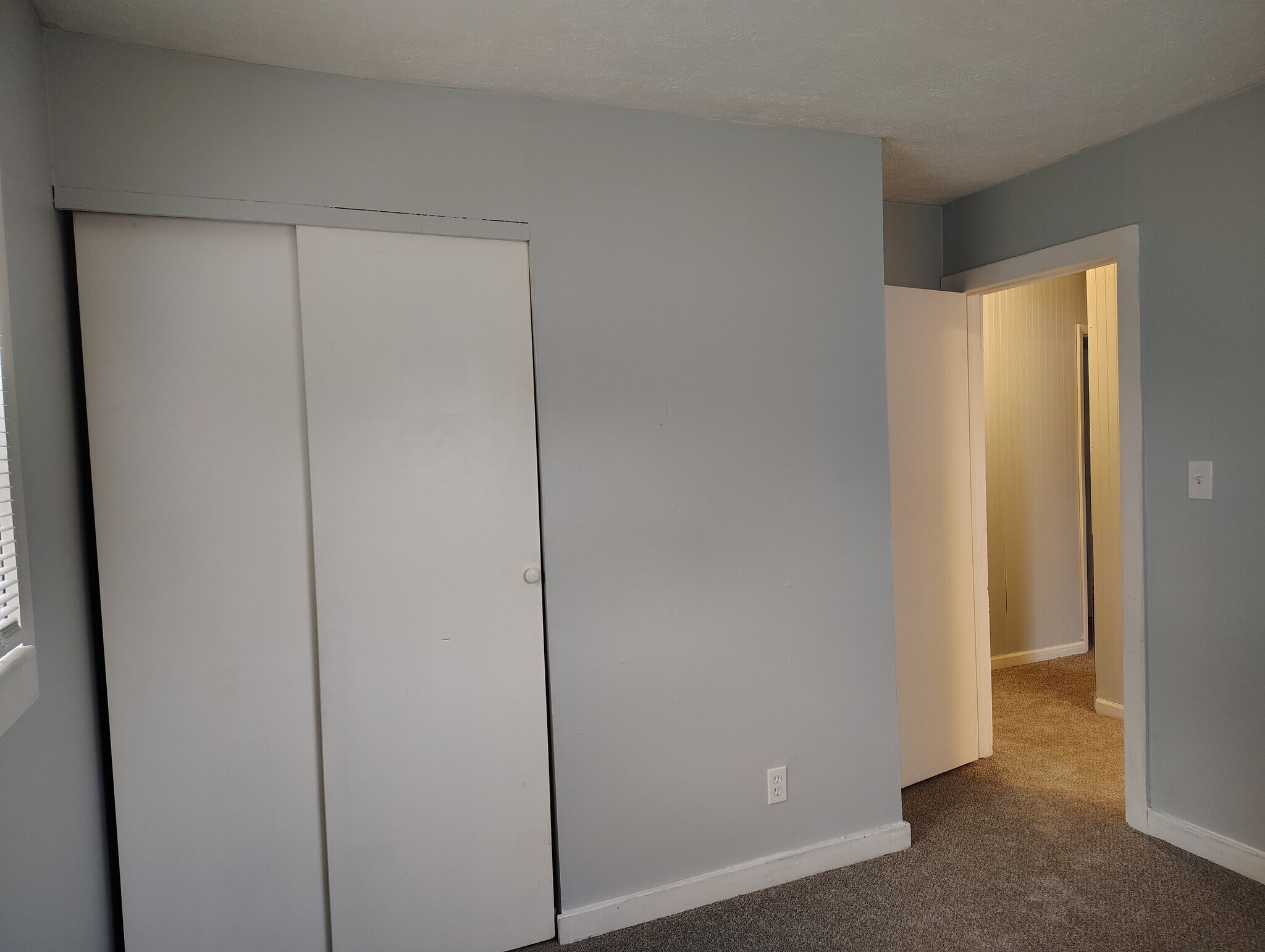 Building Photo - 4331 Wolf Rd