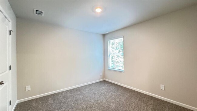 Building Photo - 30 Bur Oak Blvd