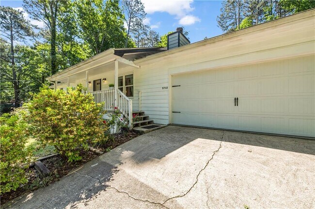 Building Photo - 5712 Port Dr