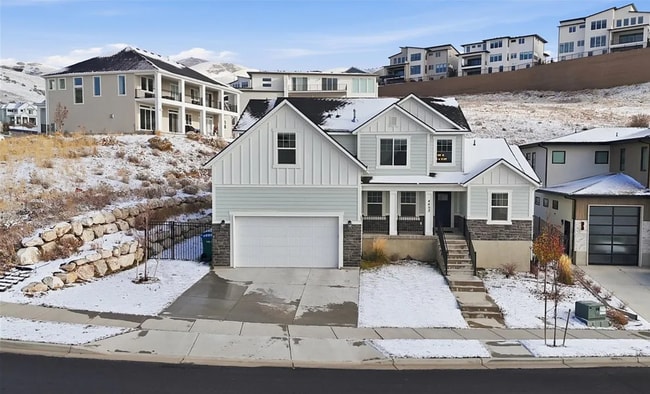 Building Photo - Available now!! 7 Bedroom/3.2 Bathroom home in Lehi