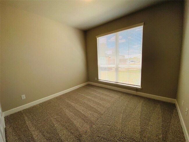 Building Photo - 5754 Redfish Ct