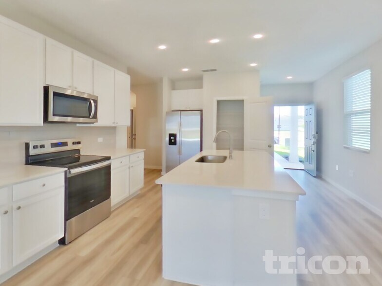 Building Photo - 64 Brazil Nut Cir