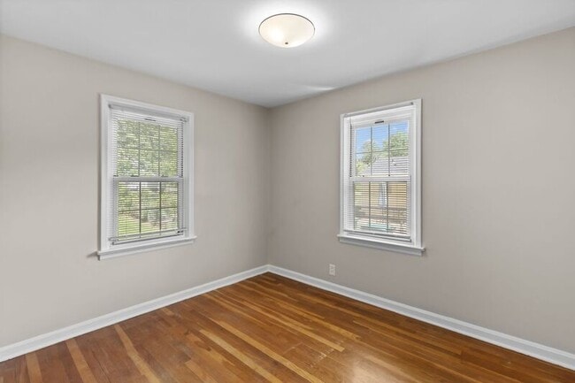 Building Photo - 1115 Bliss Dr