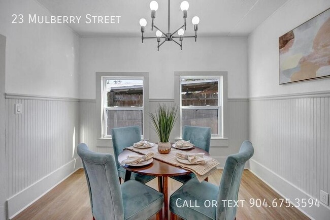 Building Photo - 23 Mulberry St