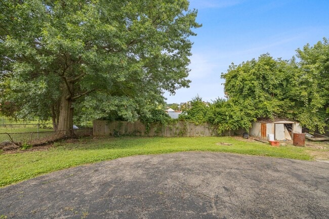 Building Photo - BRIDGETOWN - Charming 3 Bed 2 Bath w 1 Car...