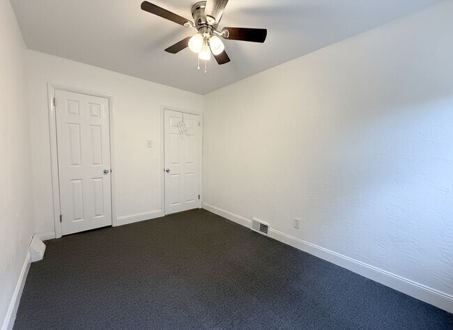 Building Photo - 7332 Ruskin Rd