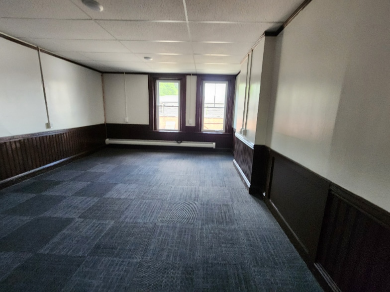 Building Photo - 18 Langdon St