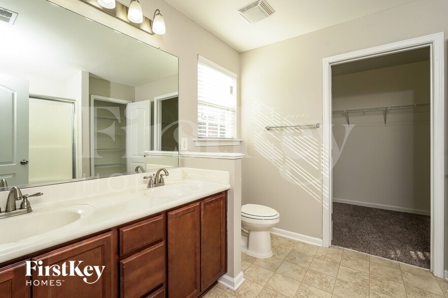 Building Photo - 101 Claystone Dr