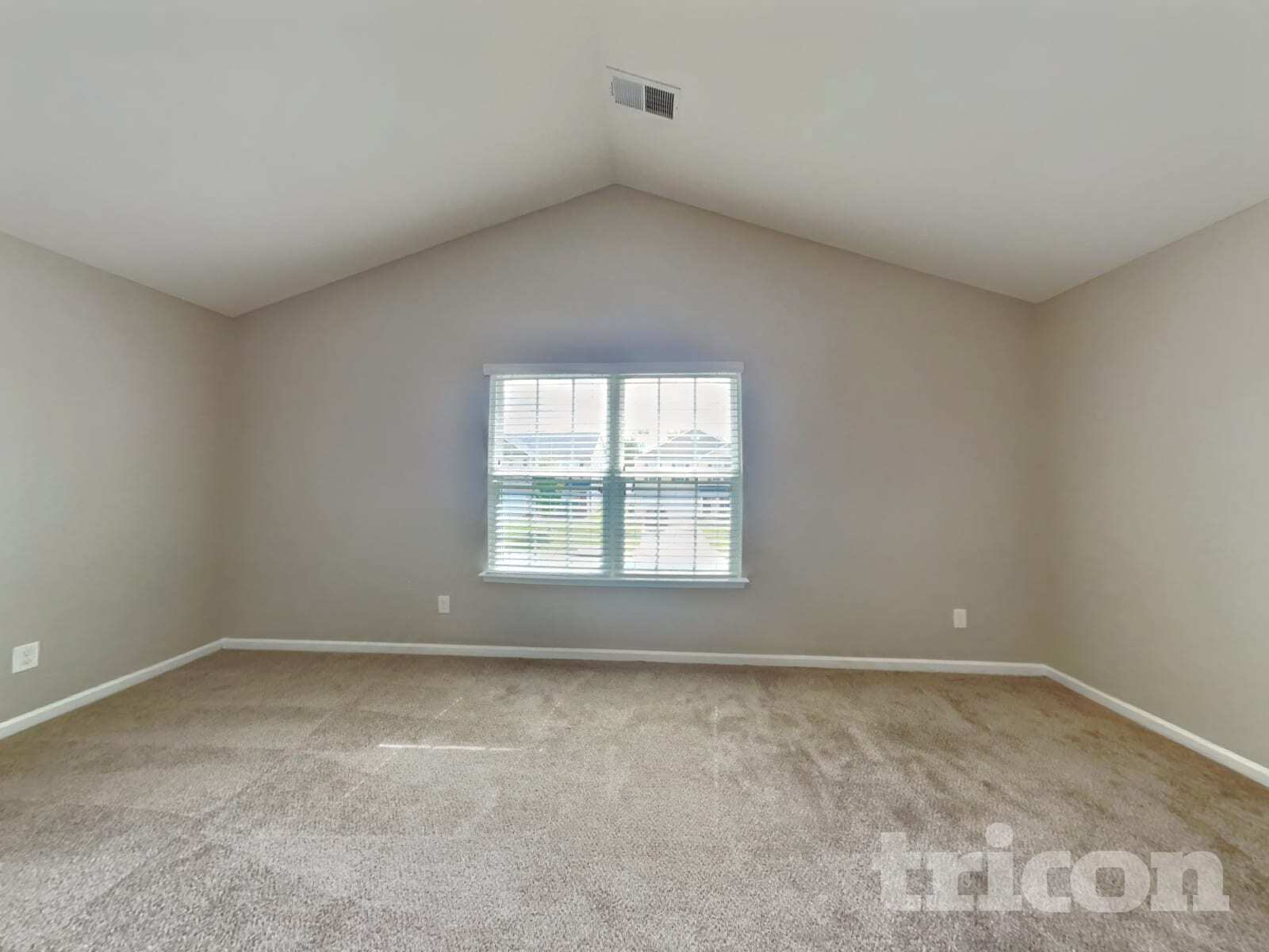 Building Photo - 1908 Northrop Dr