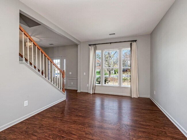 Building Photo - Cutters Spring-Providence Park!