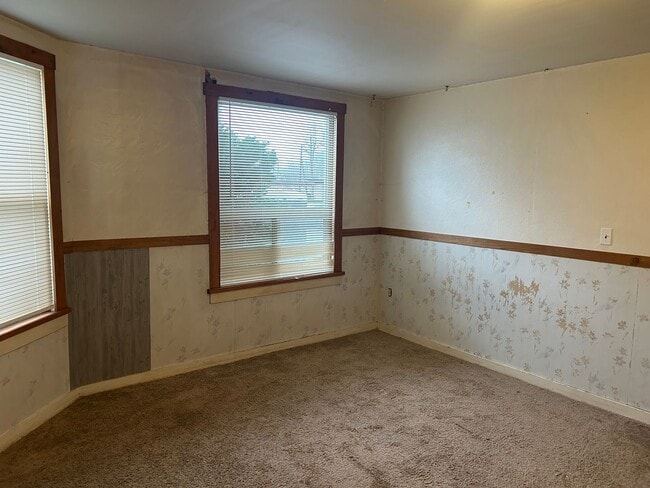 Building Photo - Charming 1 Bedroom, 3/4 Bath Near Downtown Lynden