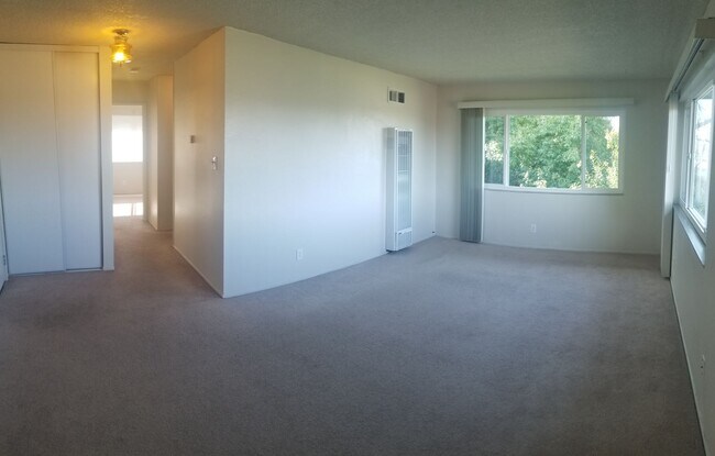 Building Photo - Utilities Included! Hayward 2-Bedroom with...