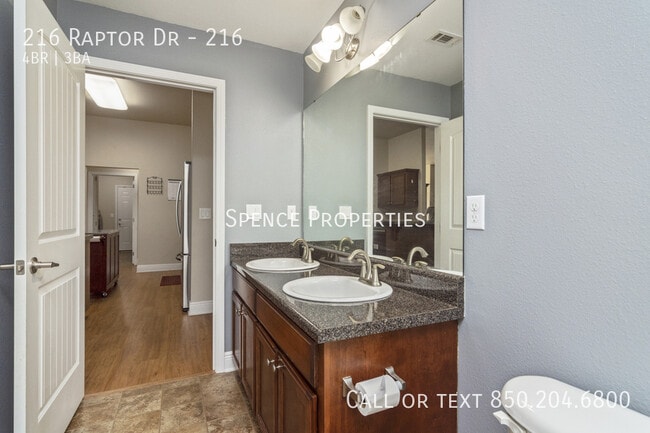 Building Photo - 216 Raptor Dr