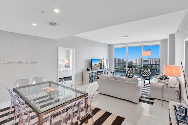 Building Photo - 400 Sunny Isles Blvd