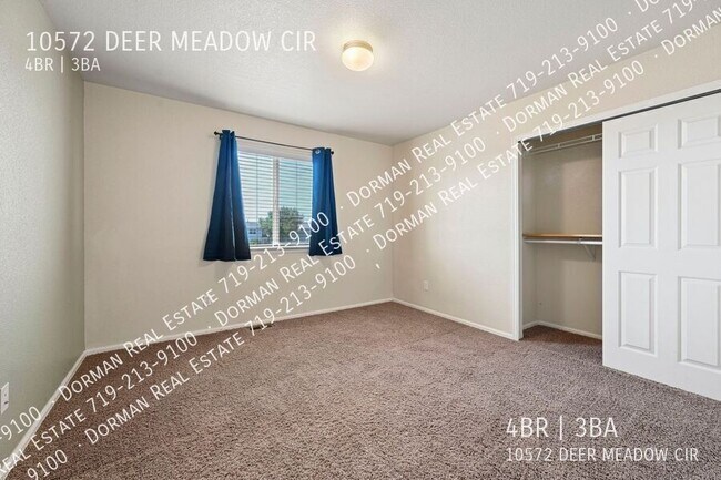 Building Photo - 10572 Deer Meadow Cir