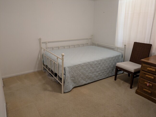 Building Photo - 896 N Federal Hwy